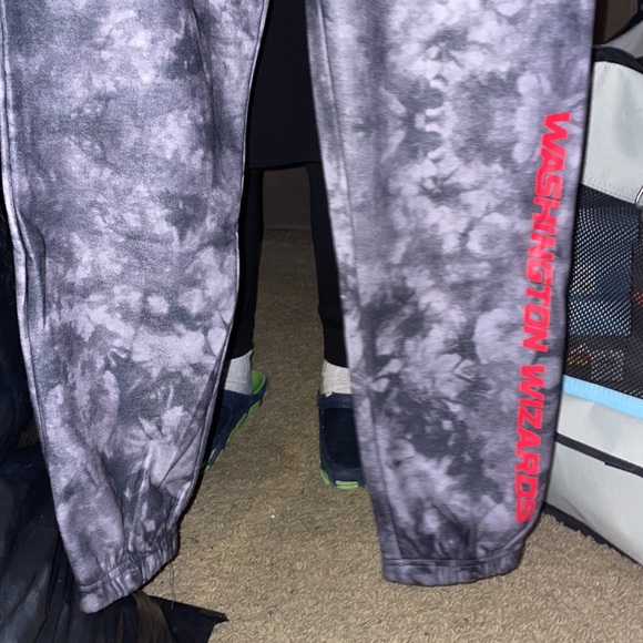 Boy pants - Picture 2 of 3